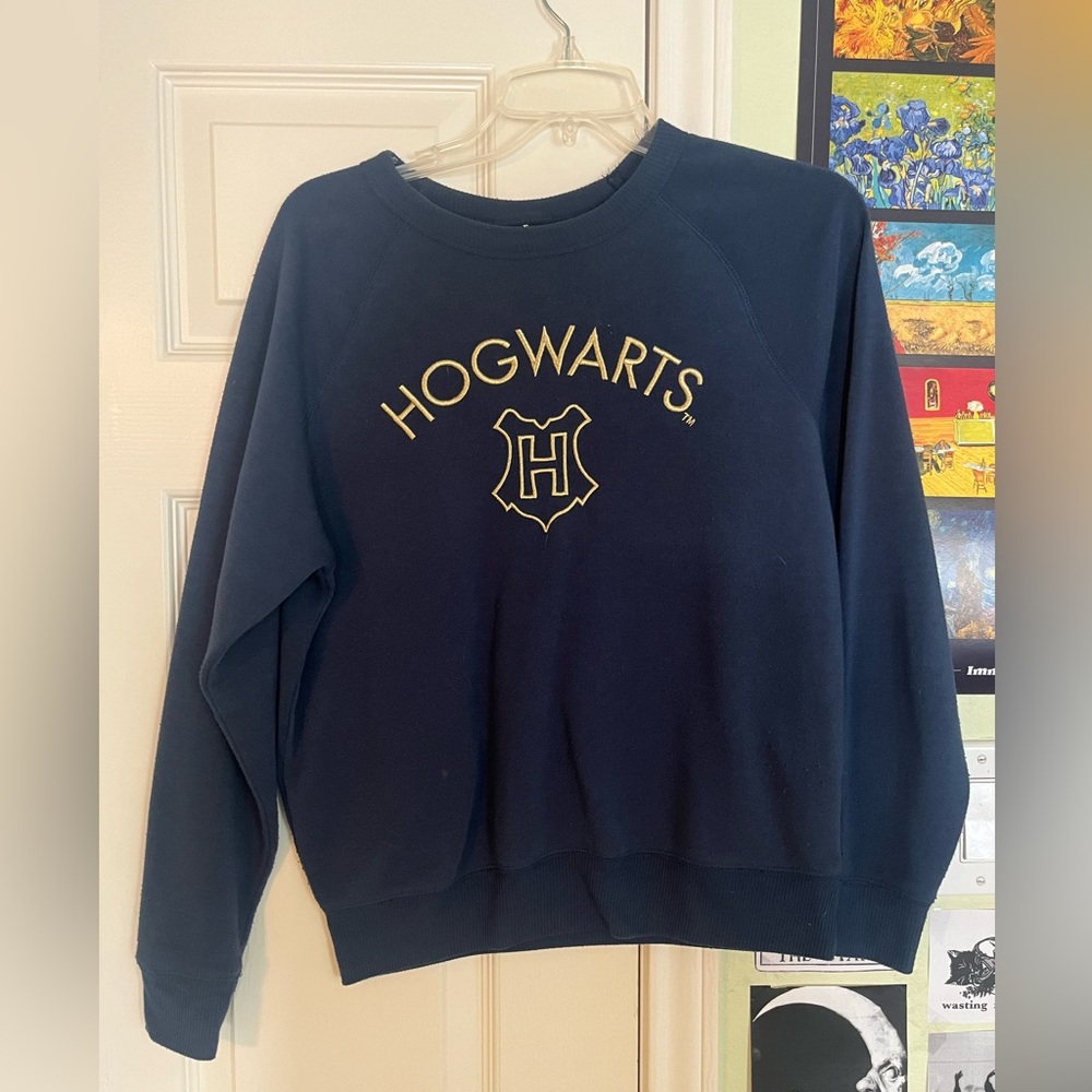 Official Harry Potter Hogwarts sweatshirt